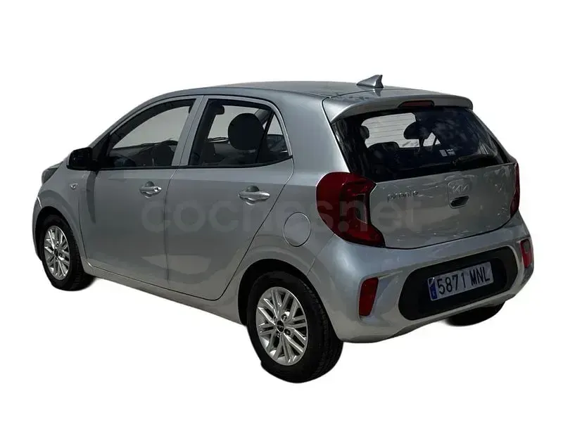 Usado Kia Picanto GT-Line 84 CV (61 kW) 2024 Gris / plata Utilitario