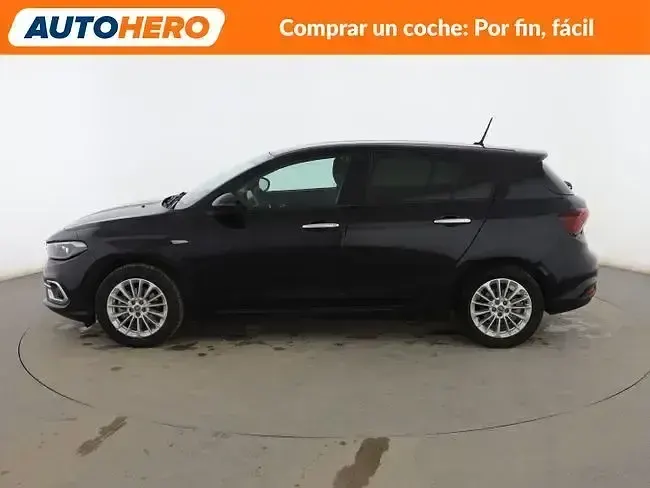 Usado Fiat Tipo Life 131 HP (96 kW) 2022 Preto Sedan