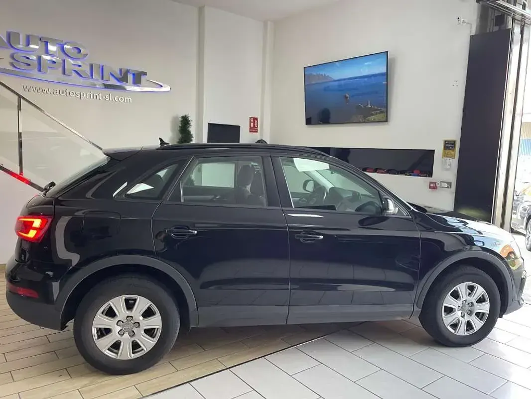 Usado Audi Q3 Premium 150 CV (110 kW) 2018 Negro SUV