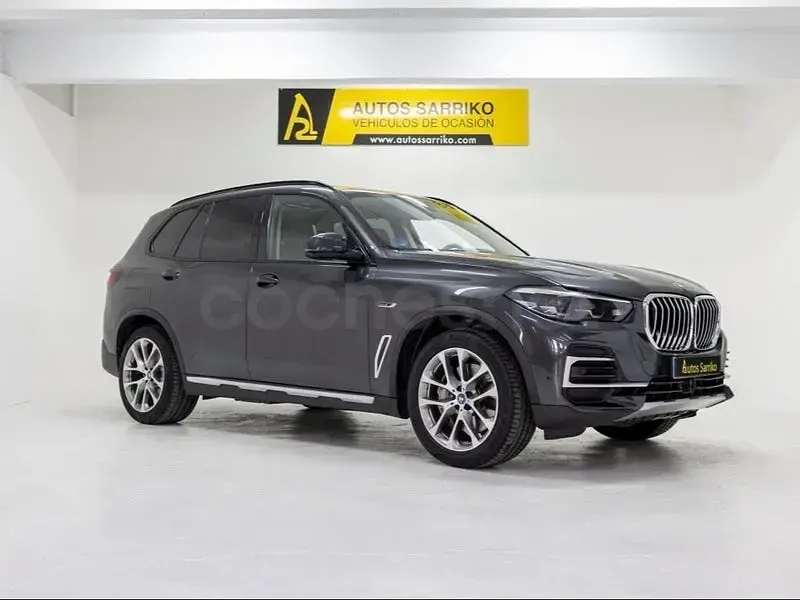 Usado BMW X5 394 CV (289 kW) 2022 Gris / plata SUV
