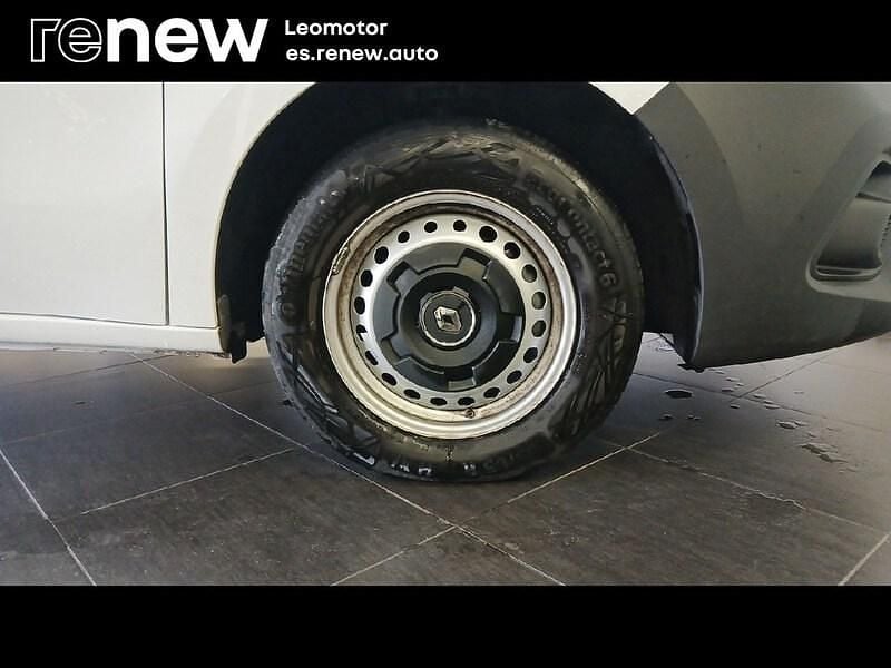 Usado Renault Kangoo 95 CV (69 kW) 2024 Blanco Monovolumen