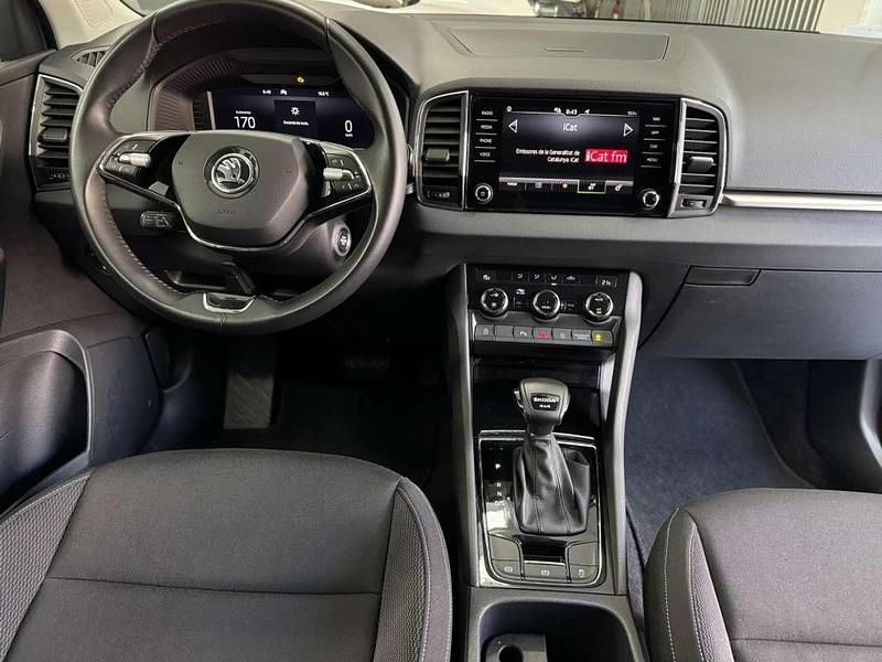 Usado Skoda Karoq Ambition 150 HP (110 kW) 2022 Branco SUV