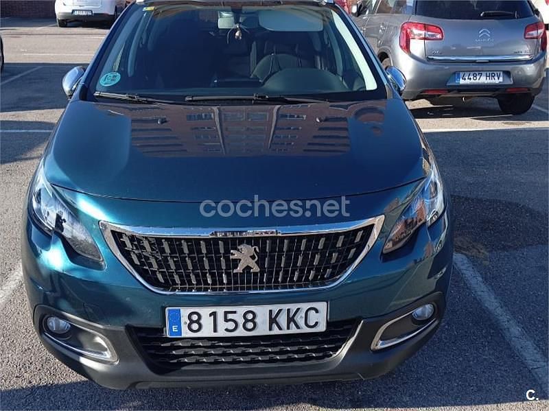 Verde Usado 2018 Peugeot 2008 Style SUV | 6500 € (Super precio) - Imagen 1/4