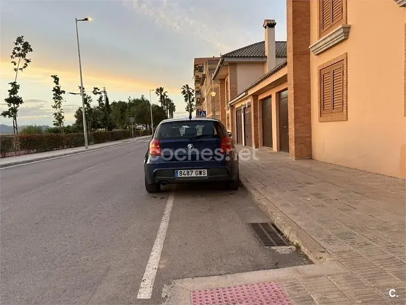 Usado BMW 116 115 CV (84 kW) 2010 Azul Utilitario