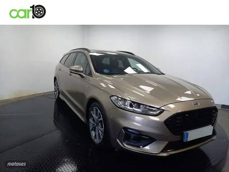 Usado Ford Mondeo ST-Line 187 CV (137 kW) 2020 Gris Familiar