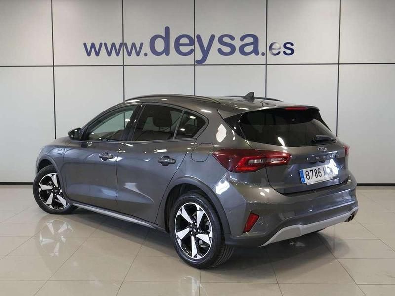 Usado Ford Focus ST-Line X 155 CV (114 kW) 2024 Gris Utilitario