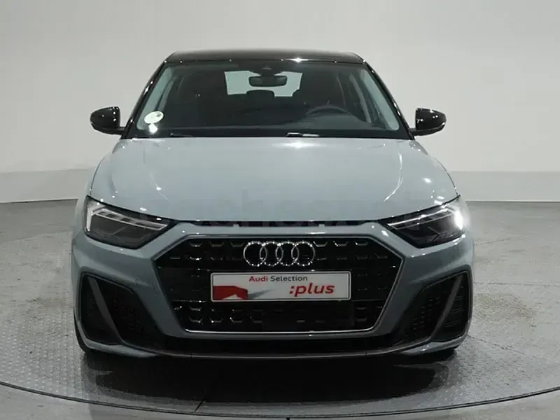 Usado Audi A1 Sportback 116 CV (85 kW) 2025 Gris / plata Utilitario
