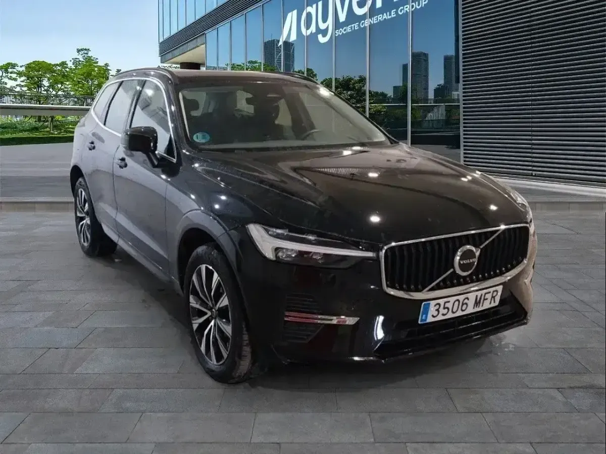 Usado Volvo XC60 Core 197 CV (144 kW) 2023 Blanco SUV