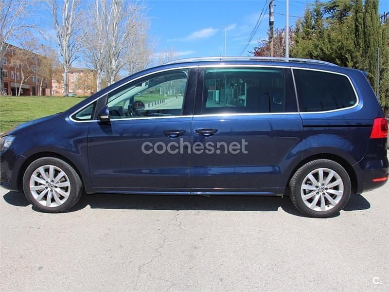 Usado VW Sharan Sport 140 CV (102 kW) 2012 Azul Monovolumen