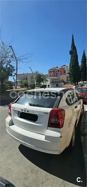 Usado Dodge Caliber 150 CV (110 kW) 2006 Blanco Utilitario