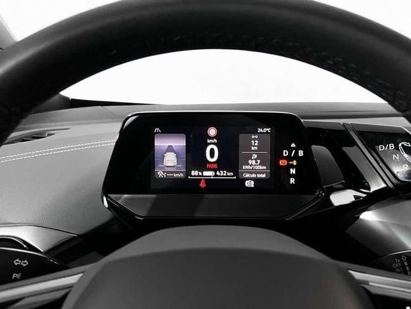 Usado VW ID.4 Pro 128 kW (175 CV) 2023 Gris SUV