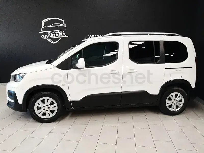 Usado Peugeot Rifter Allure 130 CV (95 kW) 2020 Blanco Monovolumen