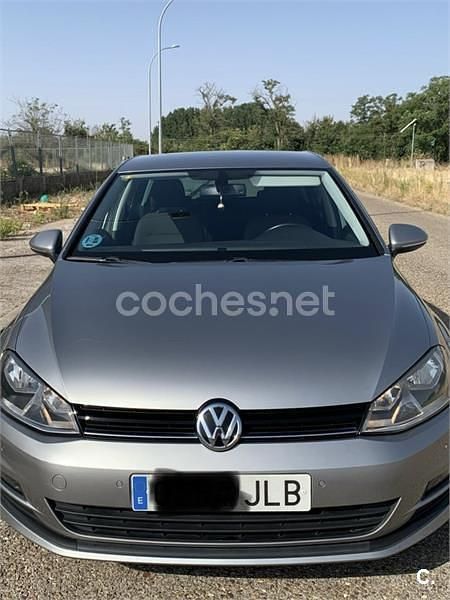 Gris / plata Usado 2016 VW Golf VII Business Berlina | 11.300 € (Buen precio) - Imagen 1/4