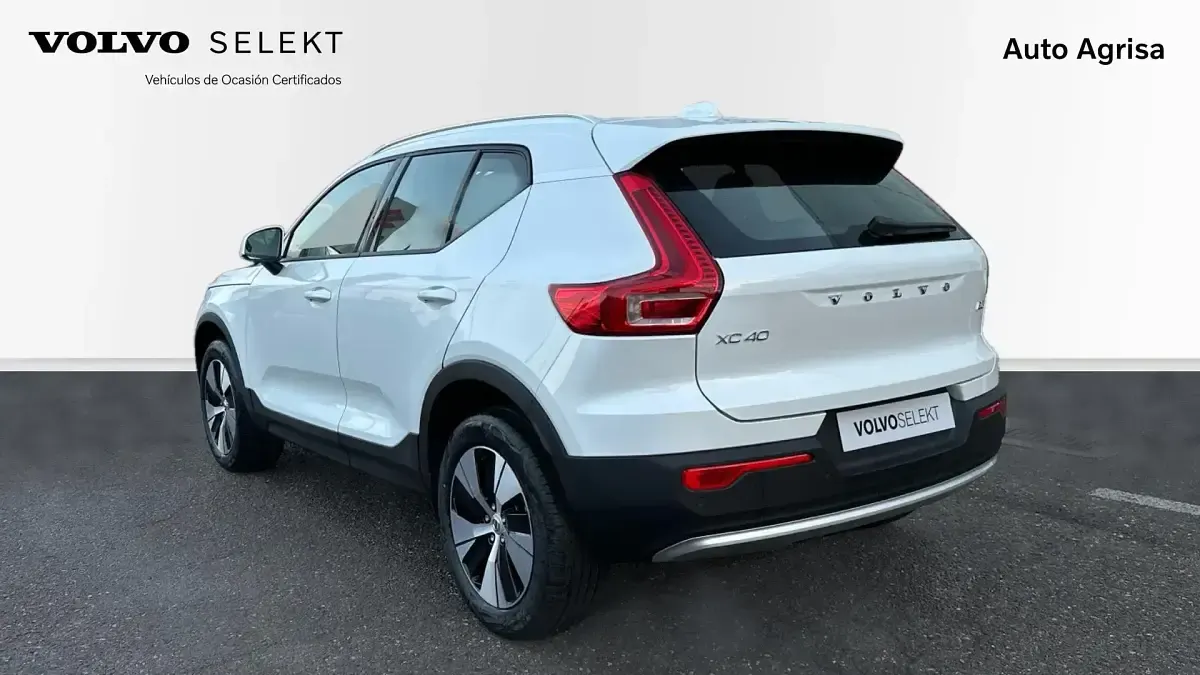 Nuevo Volvo XC40 Plus 163 CV (119 kW) 2026 Otro SUV