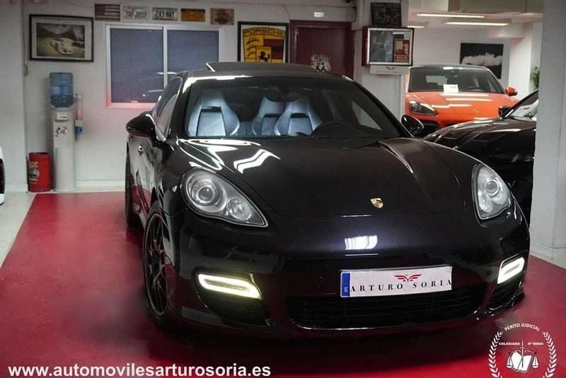 Usado Porsche Panamera Turbo 500 CV (367 kW) 2010 Negro Berlina