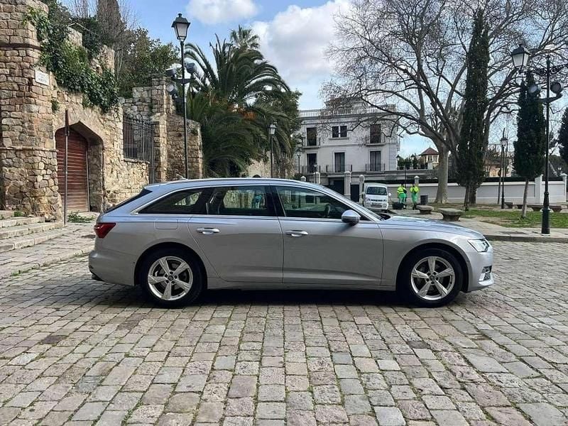 Usado Audi A6 Sport 163 CV (119 kW) 2020 Plateado Familiar