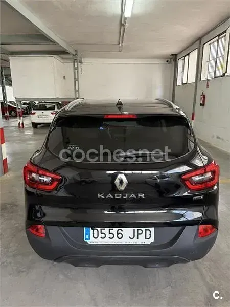 Usado Renault Kadjar Zen 110 CV (80 kW) 2016 Negro SUV
