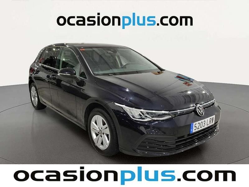 Usado VW Golf VIII Life 110 CV (80 kW) 2021 Negro Utilitario