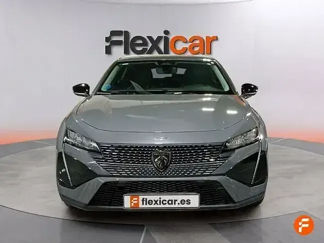 Usado Peugeot 408 Allure 145 CV (106 kW) 2025 Gris SUV