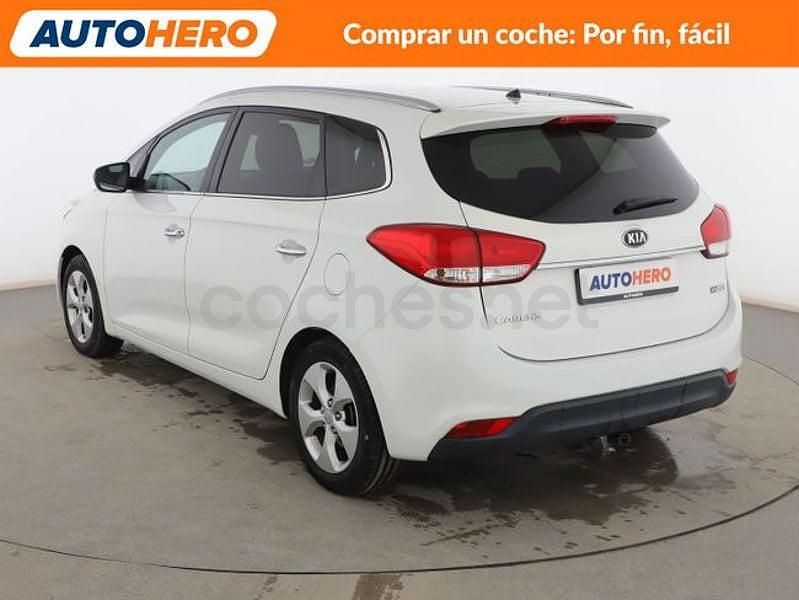 Usado Kia Carens 115 CV (84 kW) 2014 Blanco Monovolumen