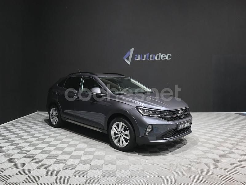 Usado VW Taigo Life 110 CV (80 kW) 2023 Gris / plata SUV