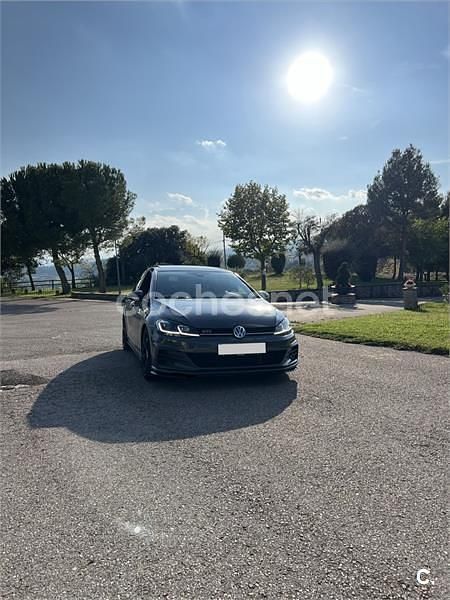 Usado VW Golf VII GTI 290 CV (213 kW) 2019 Gris / plata Berlina