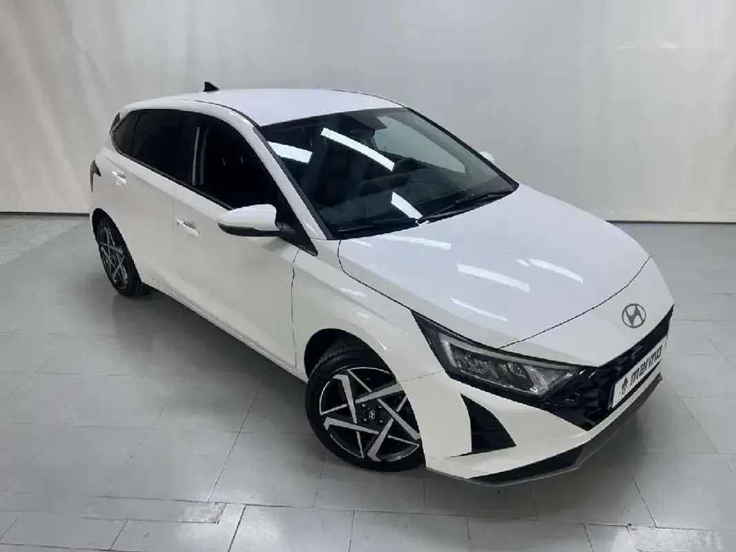 Usado Hyundai i20 101 CV (74 kW) 2025 Utilitario