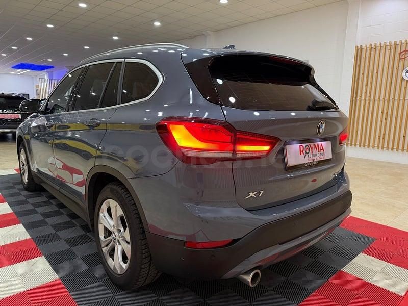 Usado BMW X1 220 CV (161 kW) 2020 Gris / plata SUV