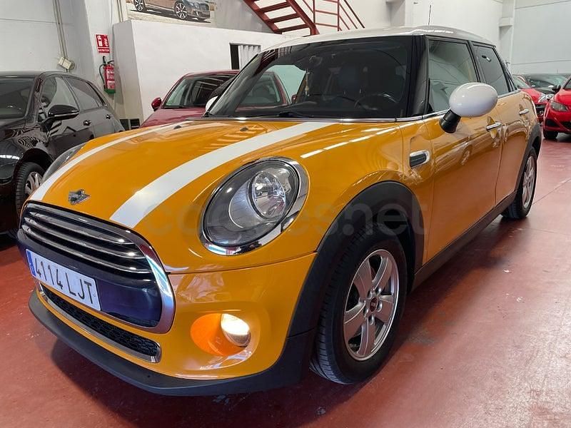 Usado Mini Cooper D 116 CV (85 kW) 2015 Naranja Utilitario