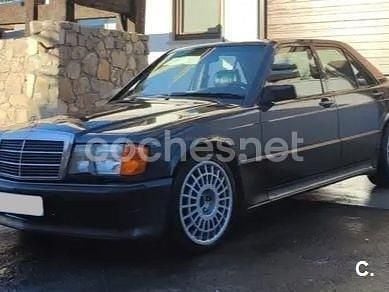 Usado Mercedes 190 185 CV (136 kW) 1985 Negro Berlina