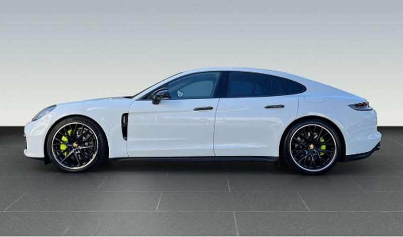 Usado Porsche Panamera 4 Platinum Edition 462 CV (339 kW) 2022 Blanco Berlina