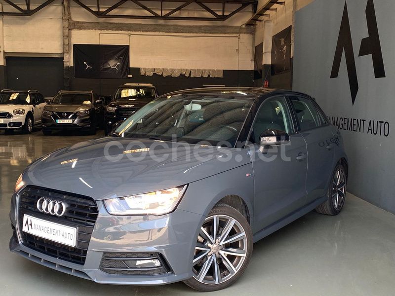 Gris / plata Usado 2015 Audi A1 Sportback S-Line Utilitario | 14.800 € (Un poco caro) - Imagen 1/4