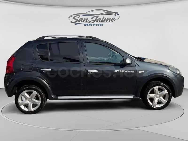 Usado Dacia Sandero Stepway 85 CV (62 kW) 2012 Azul Berlina