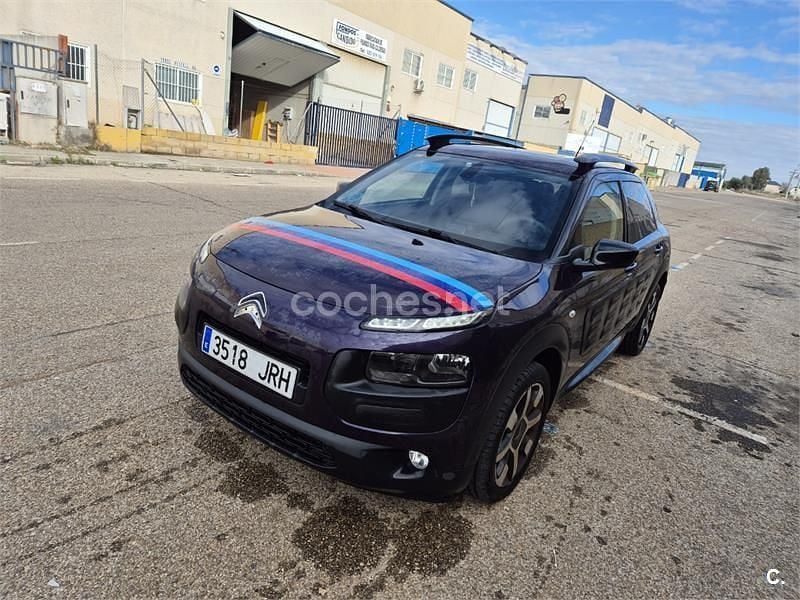Usado Citroën C4 Cactus Feel 100 CV (73 kW) 2015 Granate Utilitario