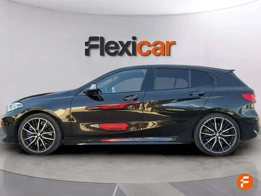 Usado BMW M135 306 CV (225 kW) 2020 Negro Utilitario