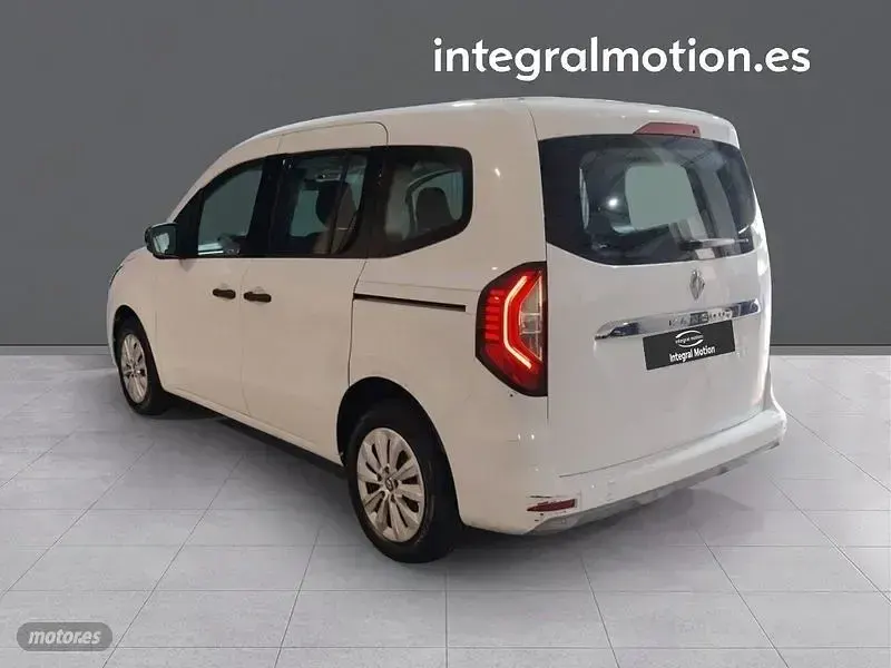 Usado Renault Kangoo Edition One 95 CV (69 kW) 2022 Blanco Monovolumen