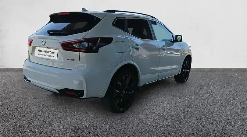 Usado Nissan Qashqai N-TEC 159 CV (116 kW) 2020 Lunar white (perlada) SUV