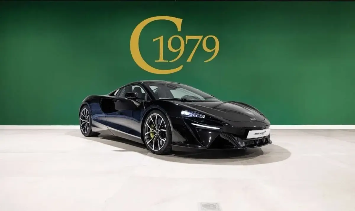 Nuevo McLaren Artura 700 CV (514 kW) 2025 Negro Descapotable