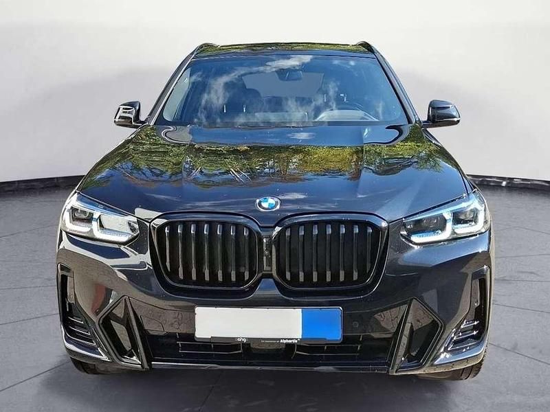 Negro Usado 2024 BMW X3 SUV | 55.000 € (Caro) - Imagen 1/4