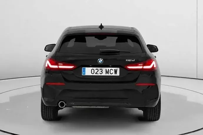 Käytetty BMW 116 Comfort Edition 116 HP (85 kW) 2022 Viistoperä