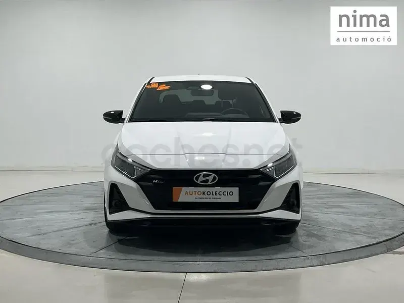 Usado Hyundai i20 N Line 79 CV (58 kW) 2025 Blanco Utilitario