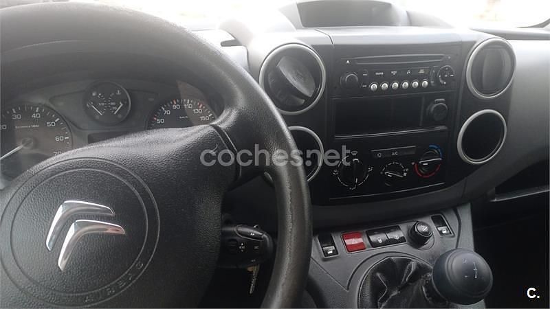 Usado Citroën Berlingo Live 75 CV (55 kW) 2018 Blanco Monovolumen