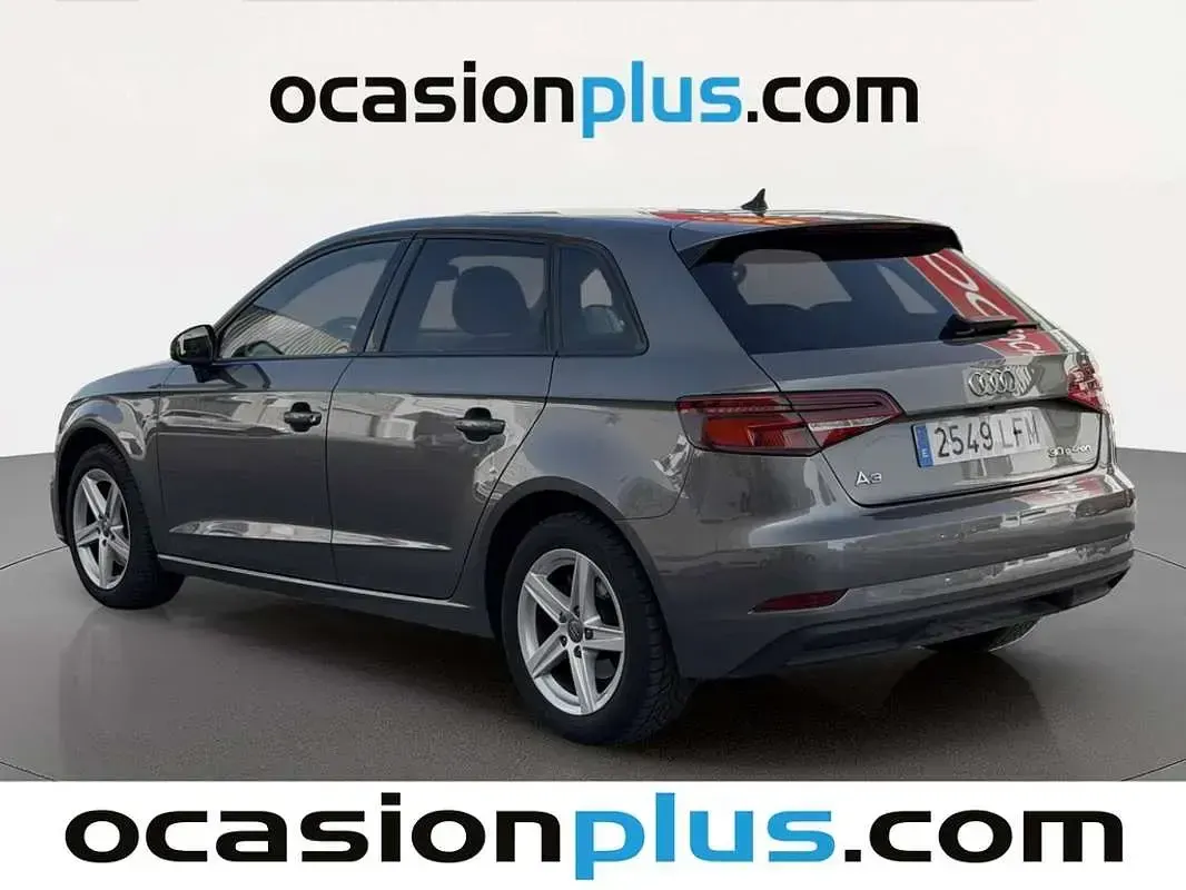 Usado Audi A3 Sportback g-tron 131 CV (96 kW) 2020 Azul Utilitario