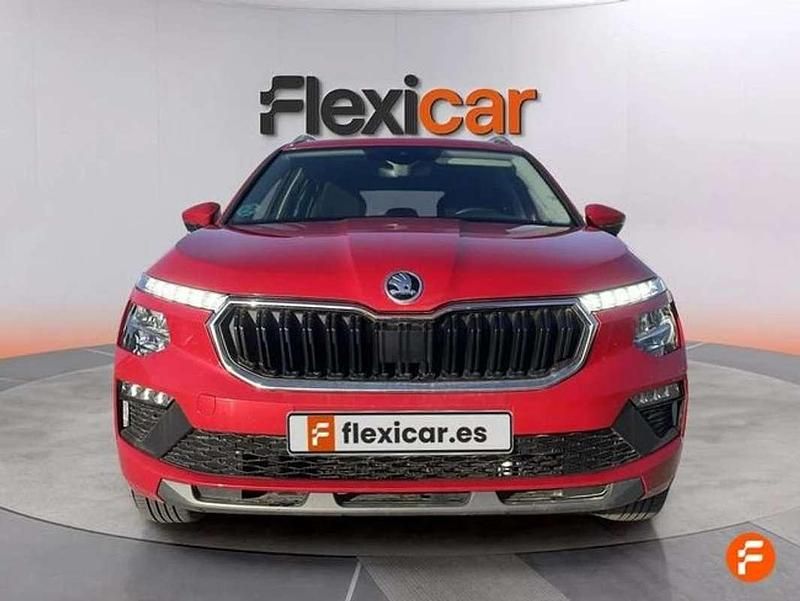 Usado Skoda Kamiq Selection 95 CV (69 kW) 2024 Rojo SUV