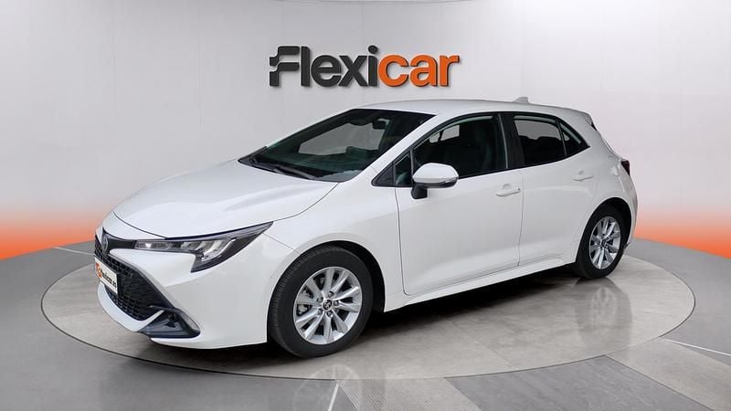 Usado Toyota Corolla Edition 140 CV (102 kW) 2024 Blanco Berlina