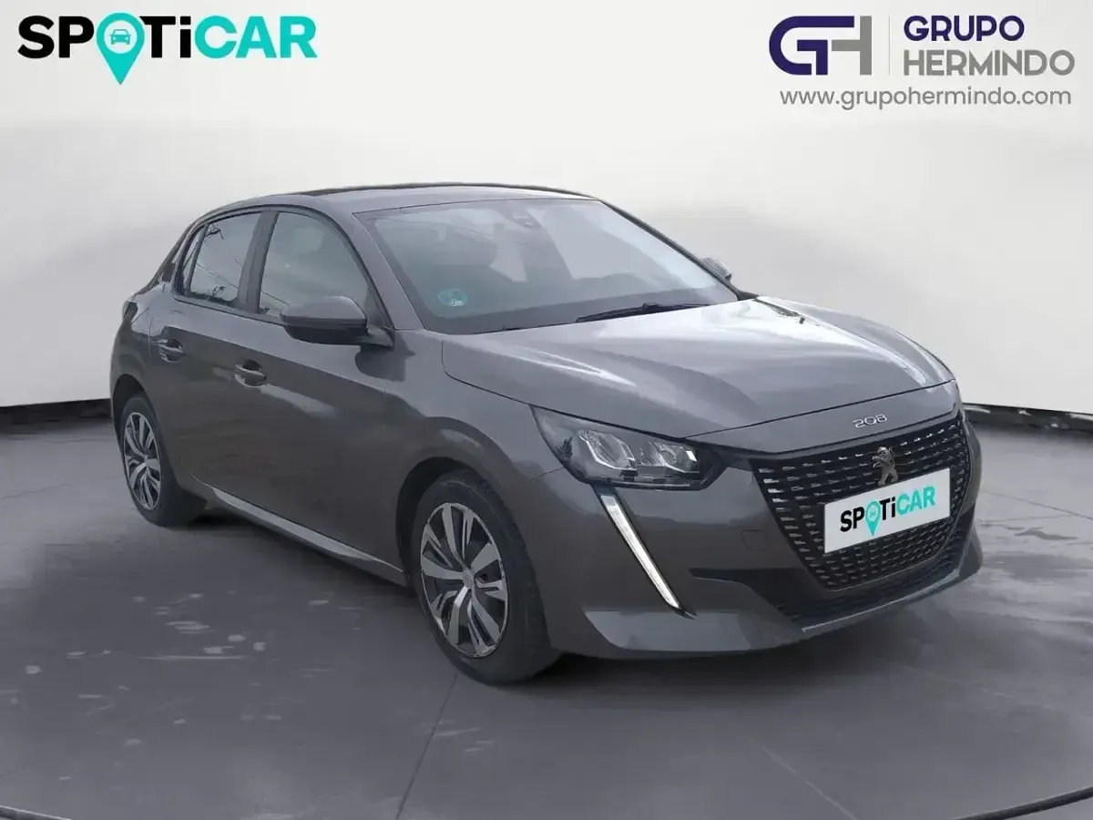 Usado Peugeot 208 Active 75 CV (55 kW) 2021 Gris / plata Utilitario