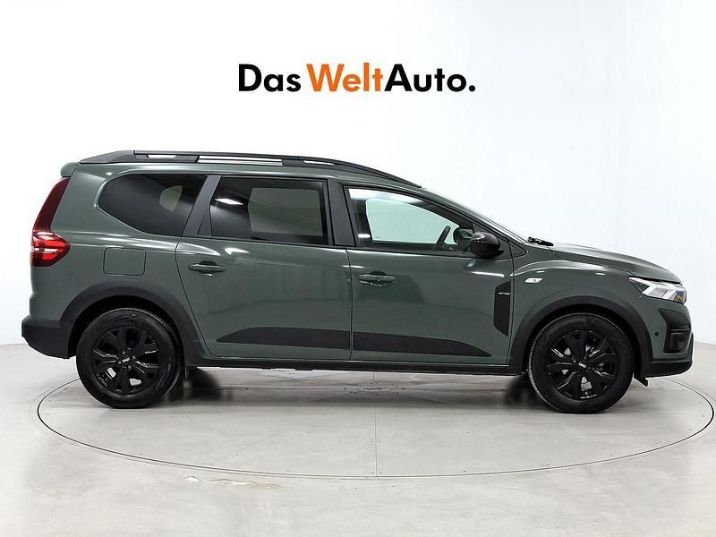 Usado Dacia Jogger Extreme 110 CV (80 kW) 2023 Verde Monovolumen