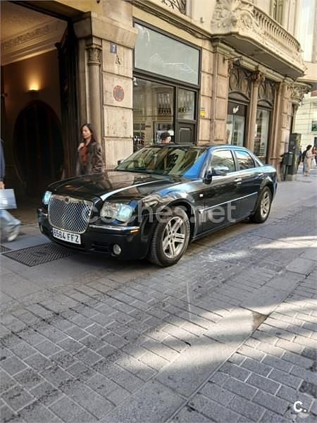 Usado Chrysler 300C Touring 218 CV (160 kW) 2006 Negro Familiar