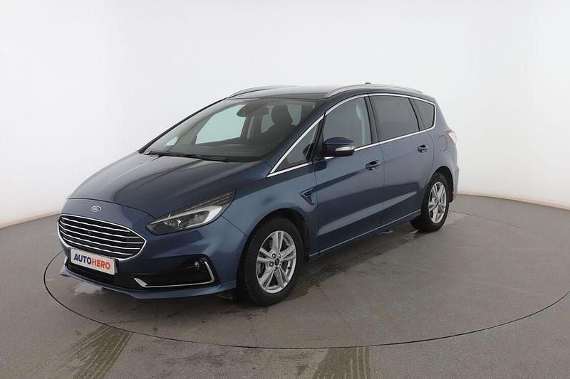 Usado Ford S-MAX Titanium 150 CV (110 kW) 2019 Azul Monovolumen
