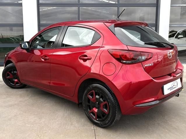 Usado Mazda 2 Center-Line 90 CV (66 kW) 2023 Rojo Berlina